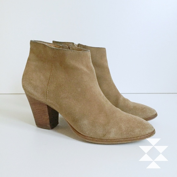 J Crew Shoes - J Crew Classic Tan Ankle Boots Booties 10